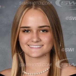 Meet your Posher, Ella